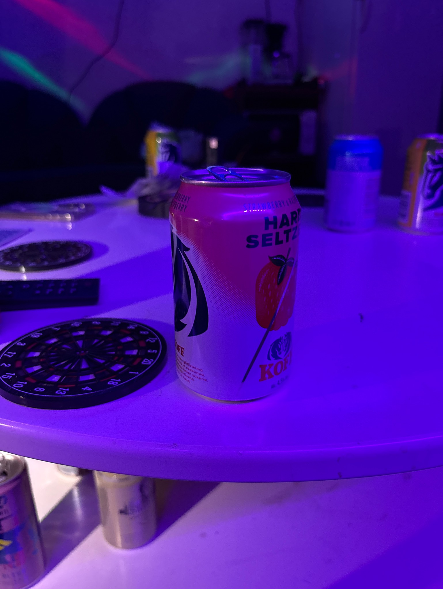 KOFF Hard Seltzer Strawberry & Raspberry, Finland