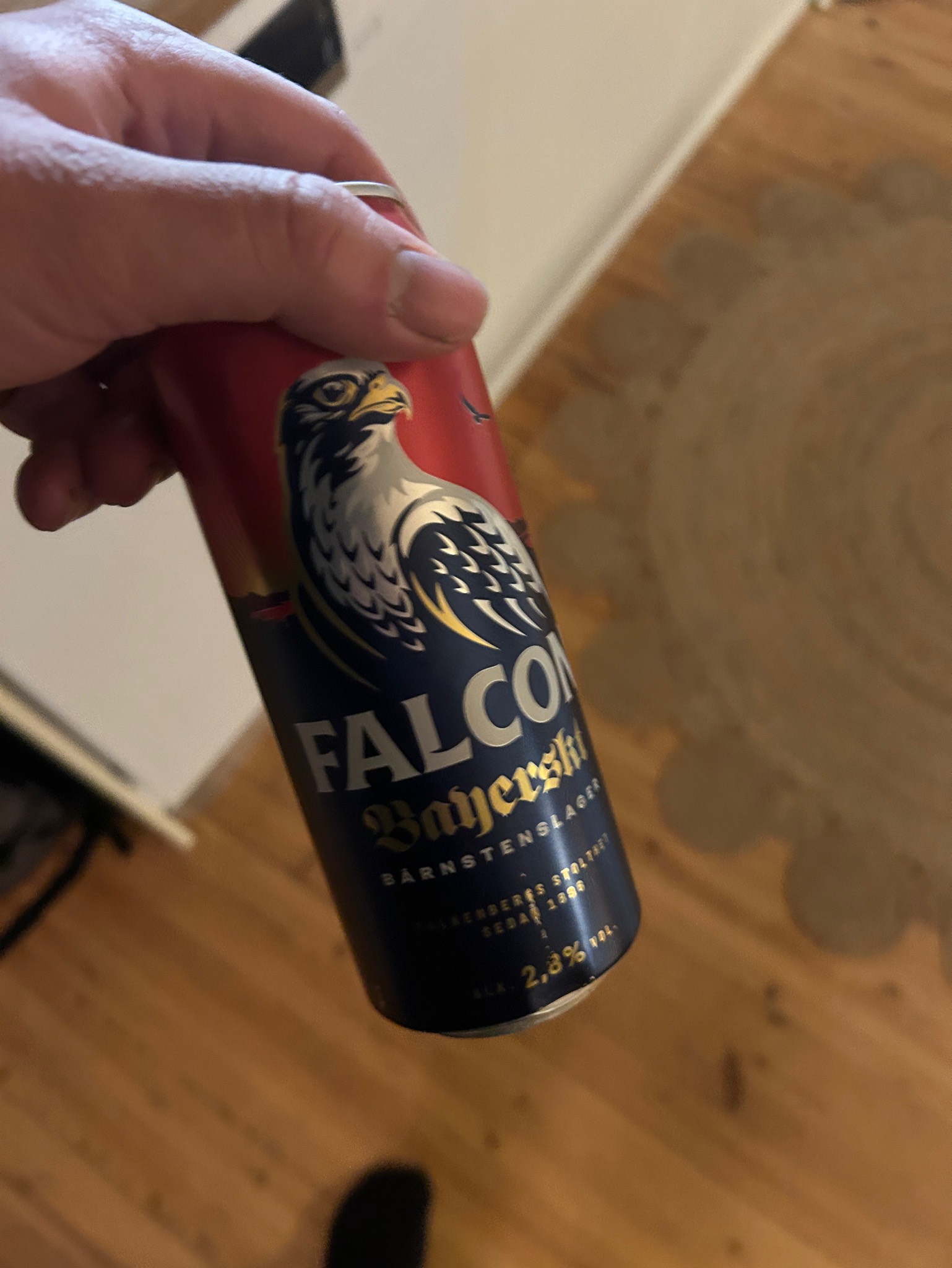 Falcon Bayerskt 2.8%, Carlsberg Sverige