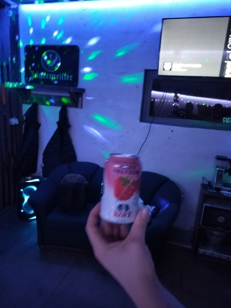 KOFF Hard Seltzer Strawberry & Raspberry, Finland