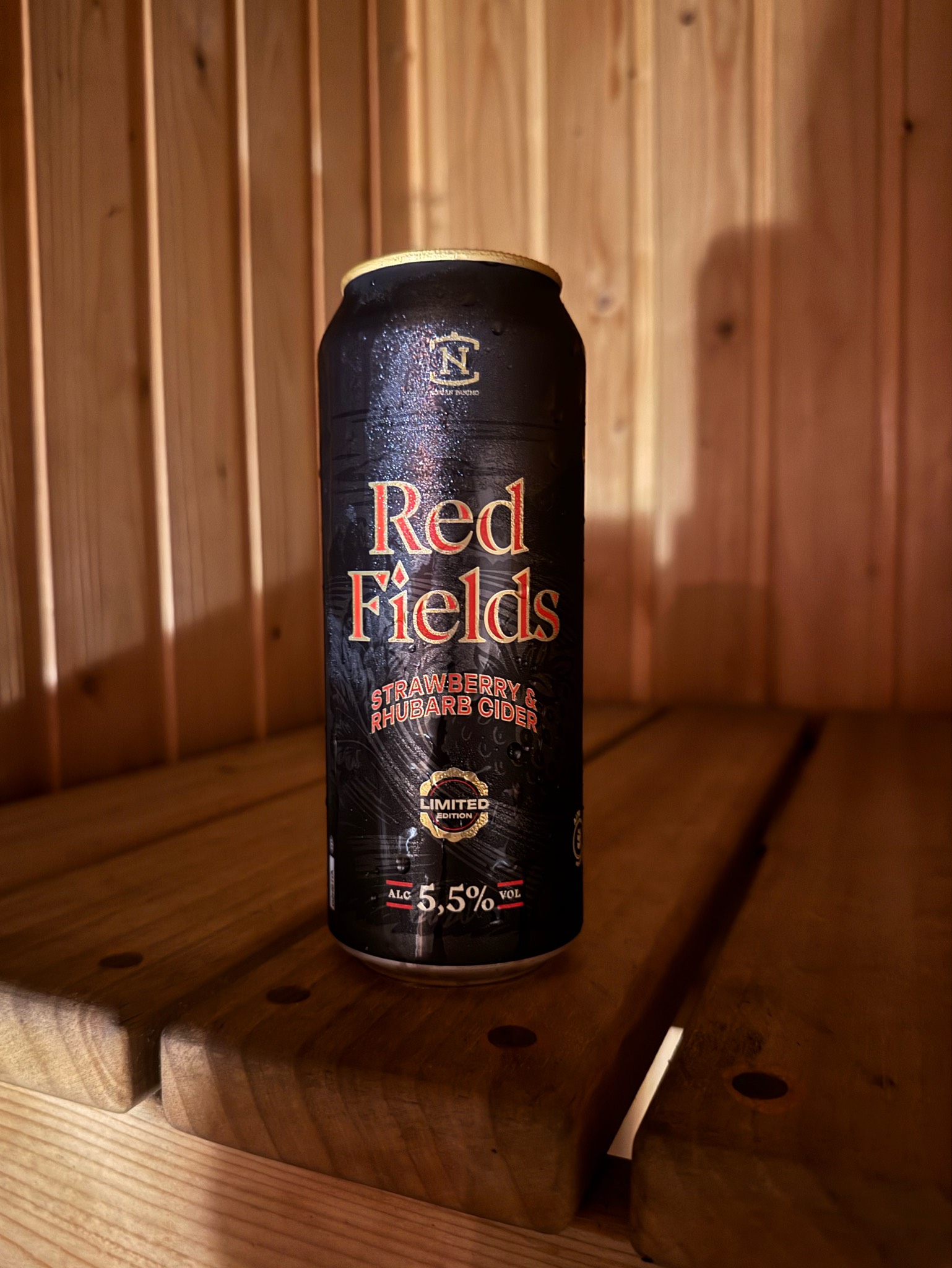 Red Fields Strawberry & Rhubarb Cider, Finland