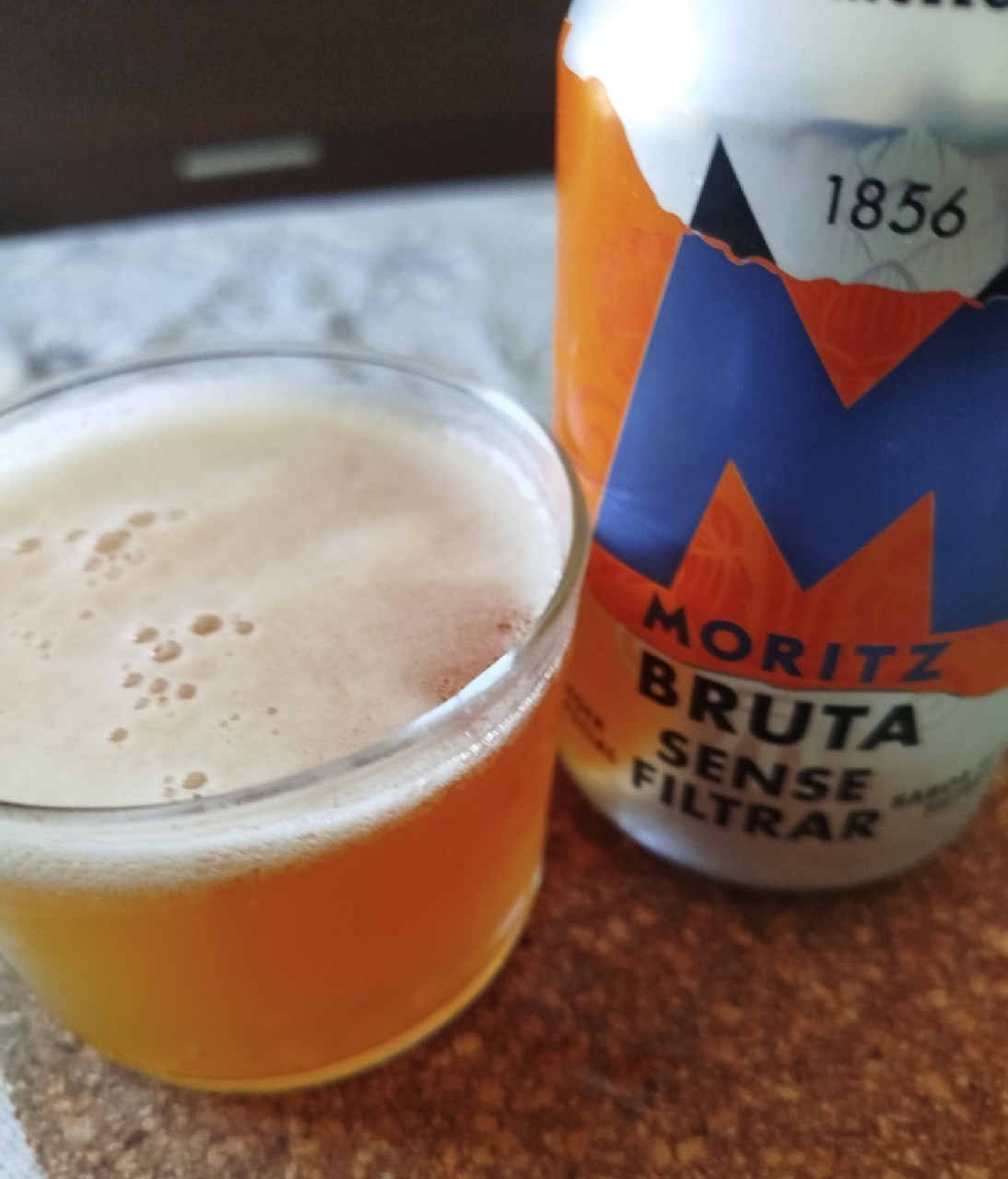 MORITZ BRUTA sense filtrar, Cervezas Moritz