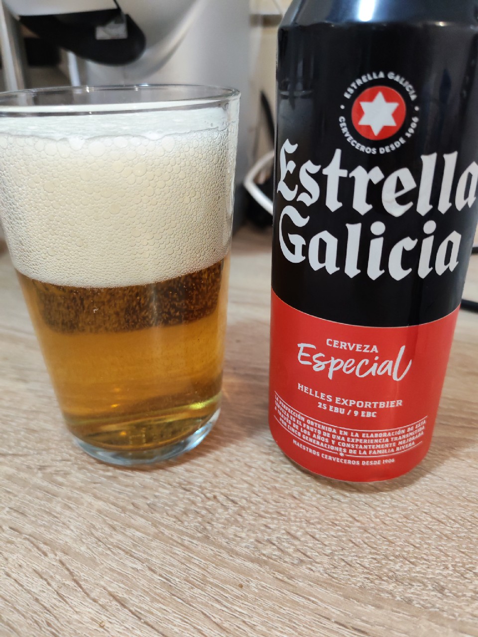 Estrella Galicia Especial, Hijos de Rivera, S.A.U.