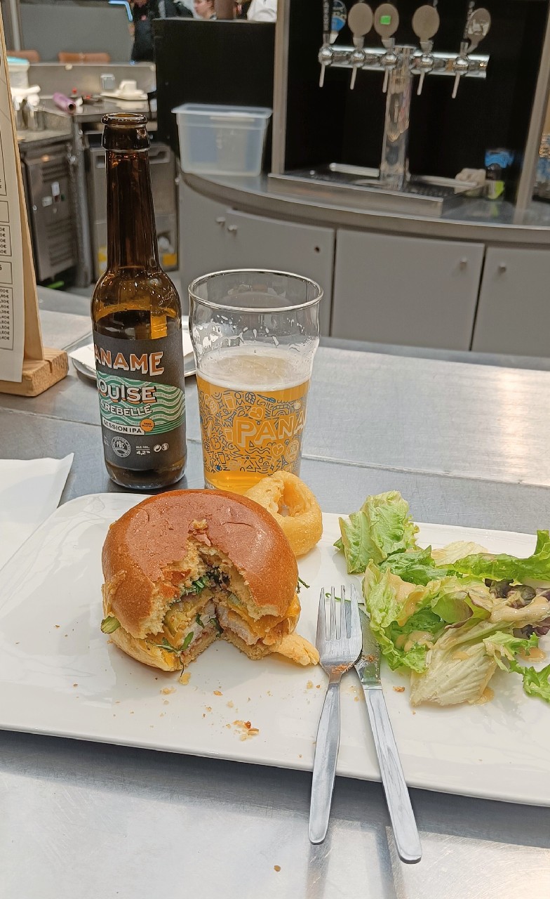 Louise La Rebelle, France