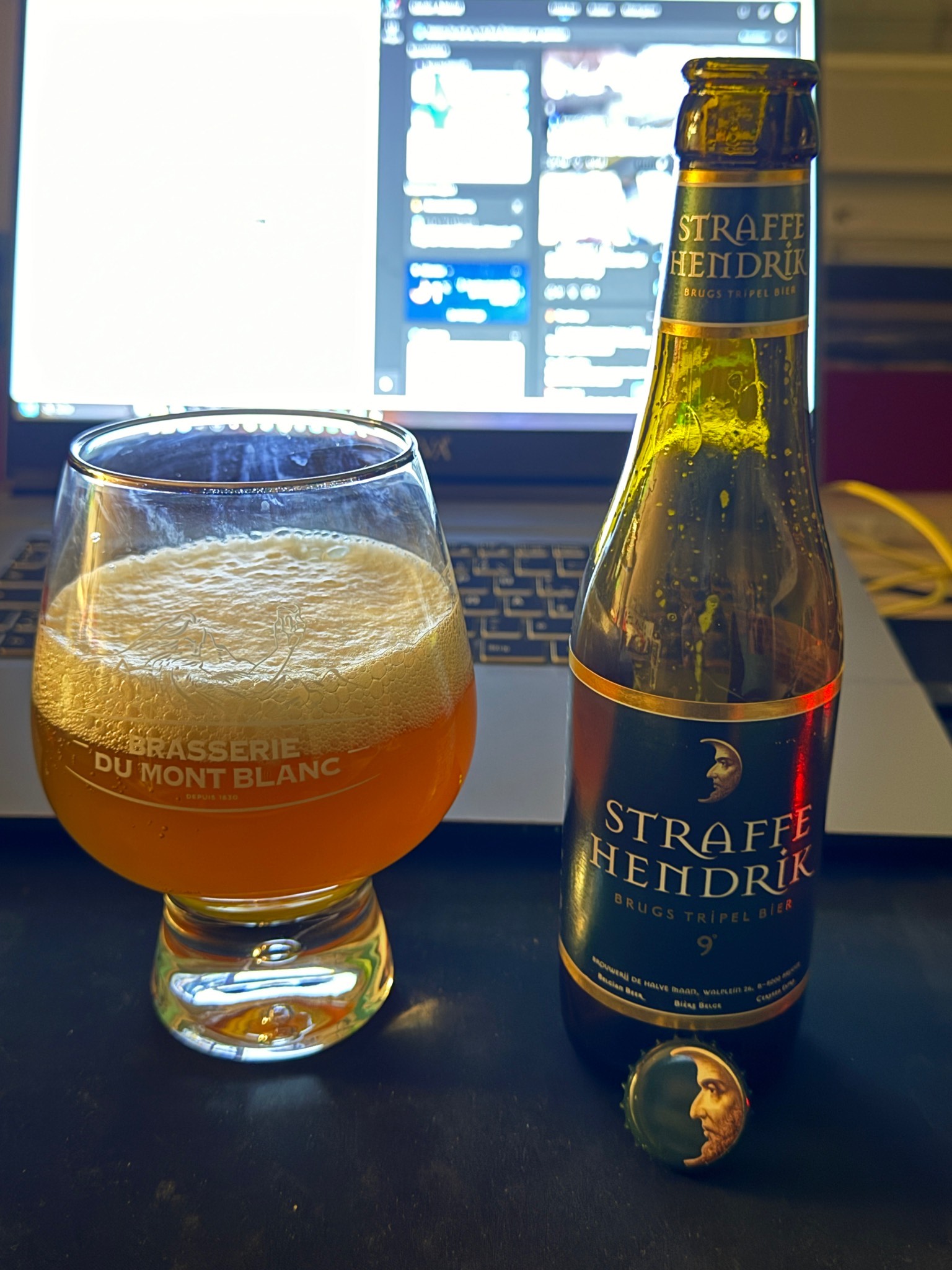 Straffe Hendrik Brugs Tripel Bier 9°, Belgium