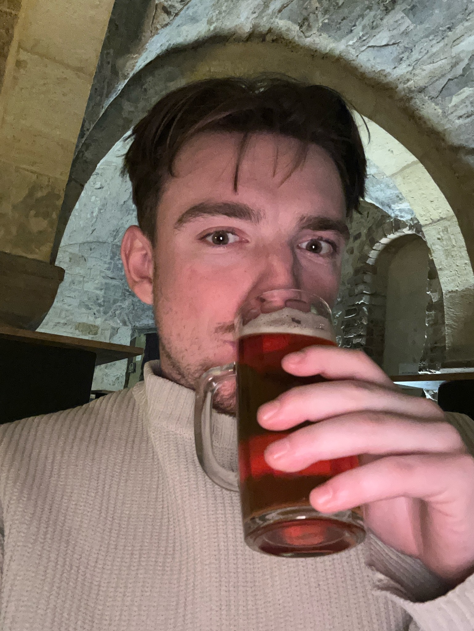 Kvasar / Medová 13, Czech Republic