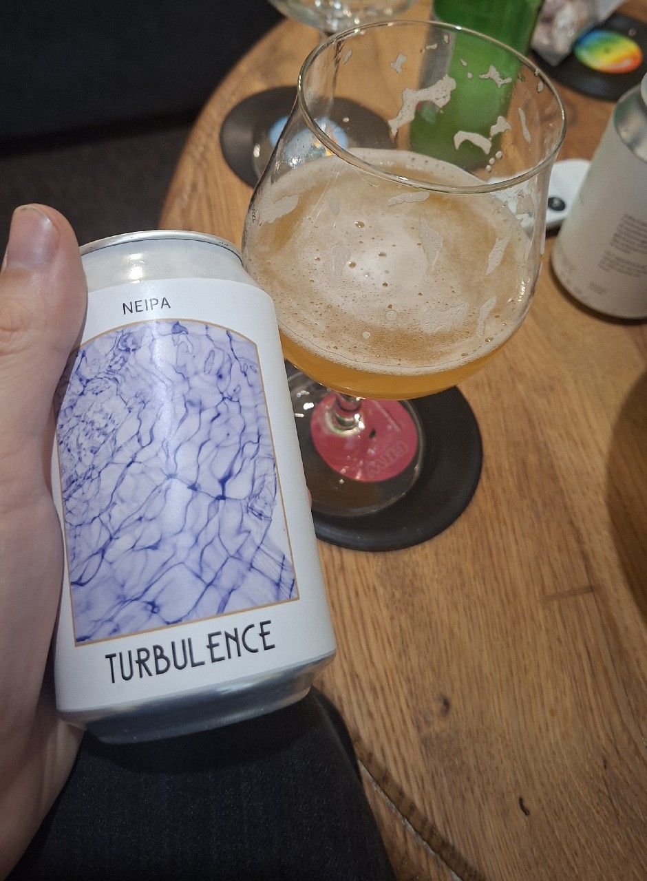 Turbulence des fluides, Belgium