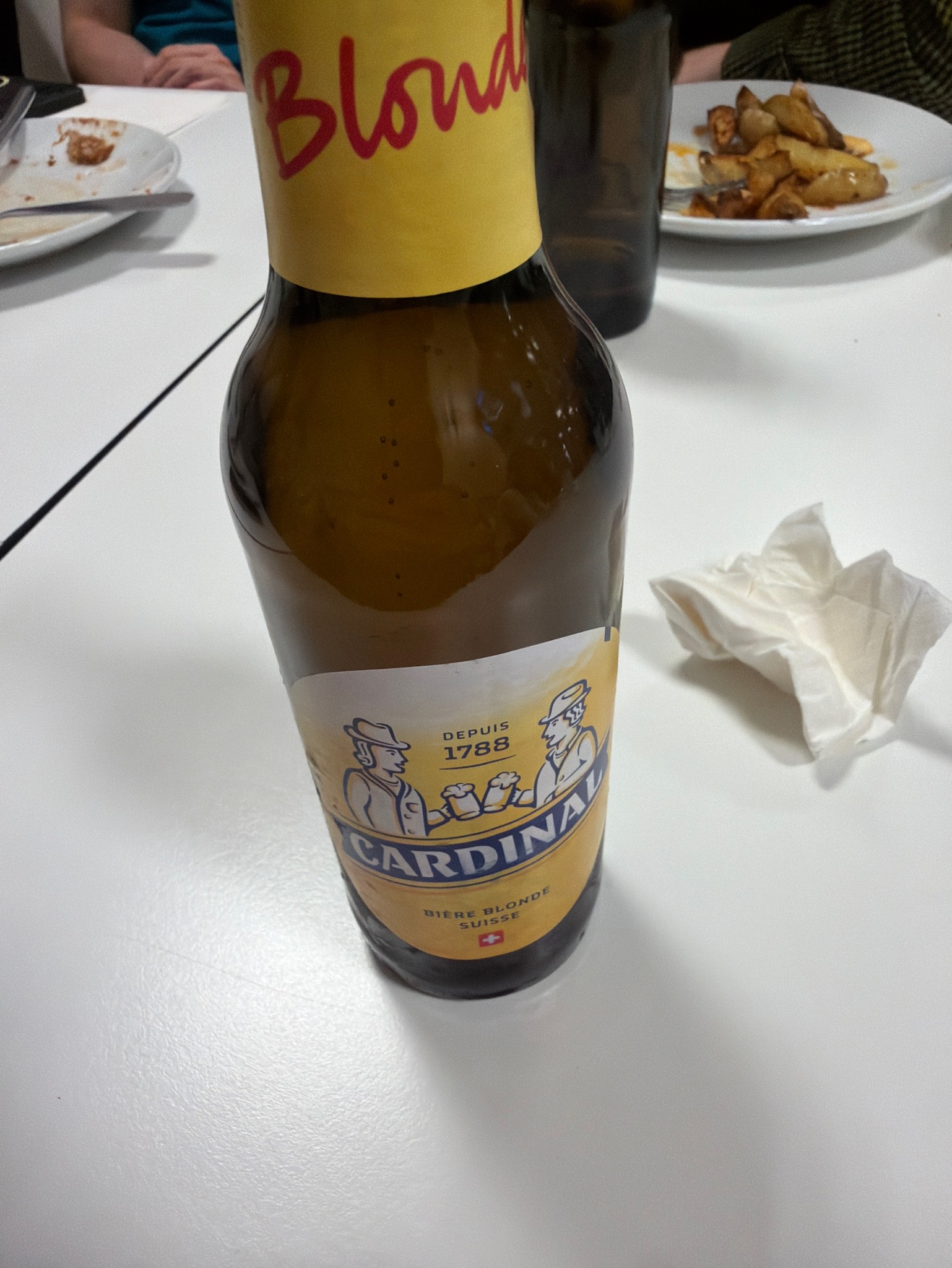 Cardinal Blonde, Switzerland