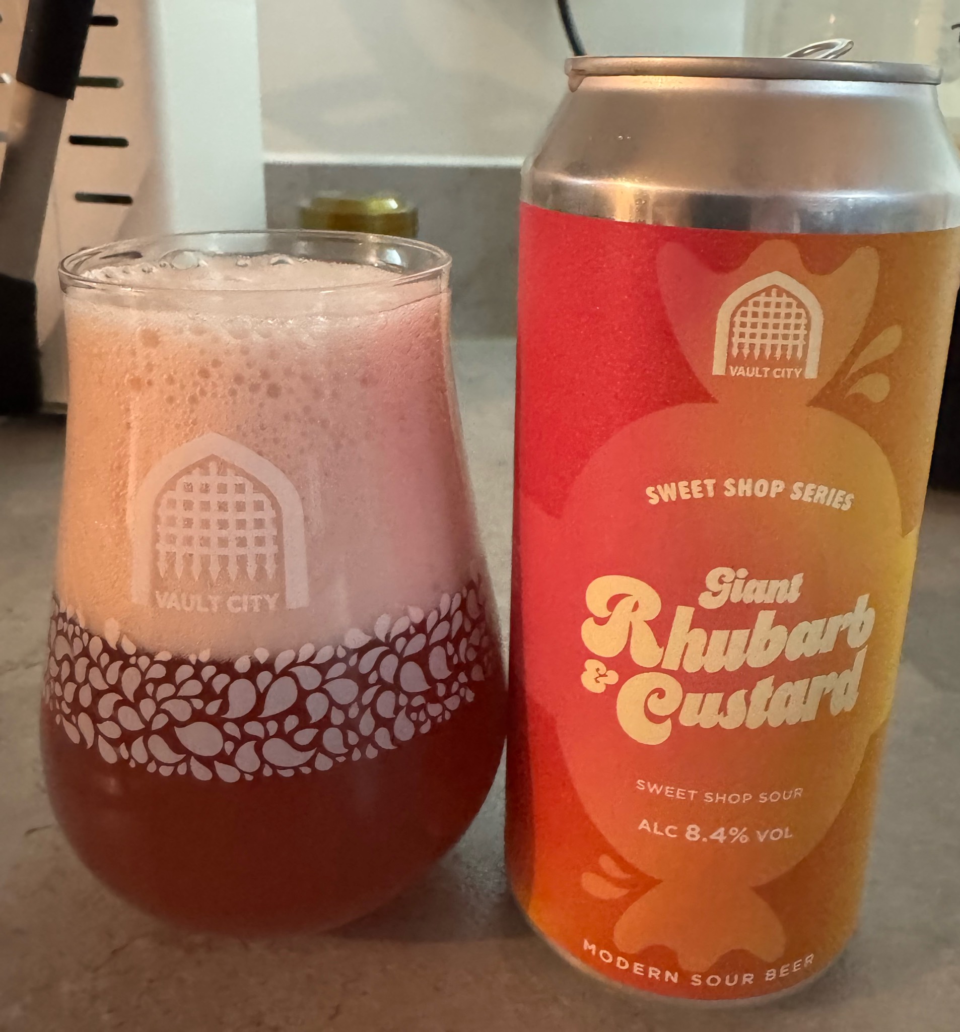 Giant Rhubarb & Custard, Scotland