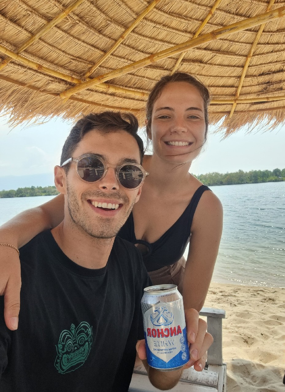 Anchor White, Cambodia Brewery (Heineken)