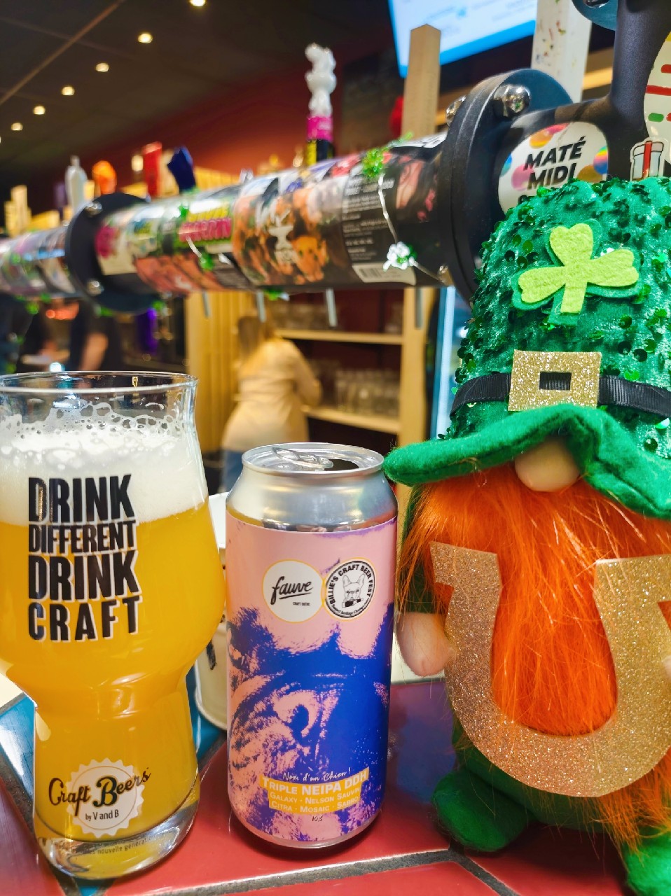 Nom D'Un Chien !, France