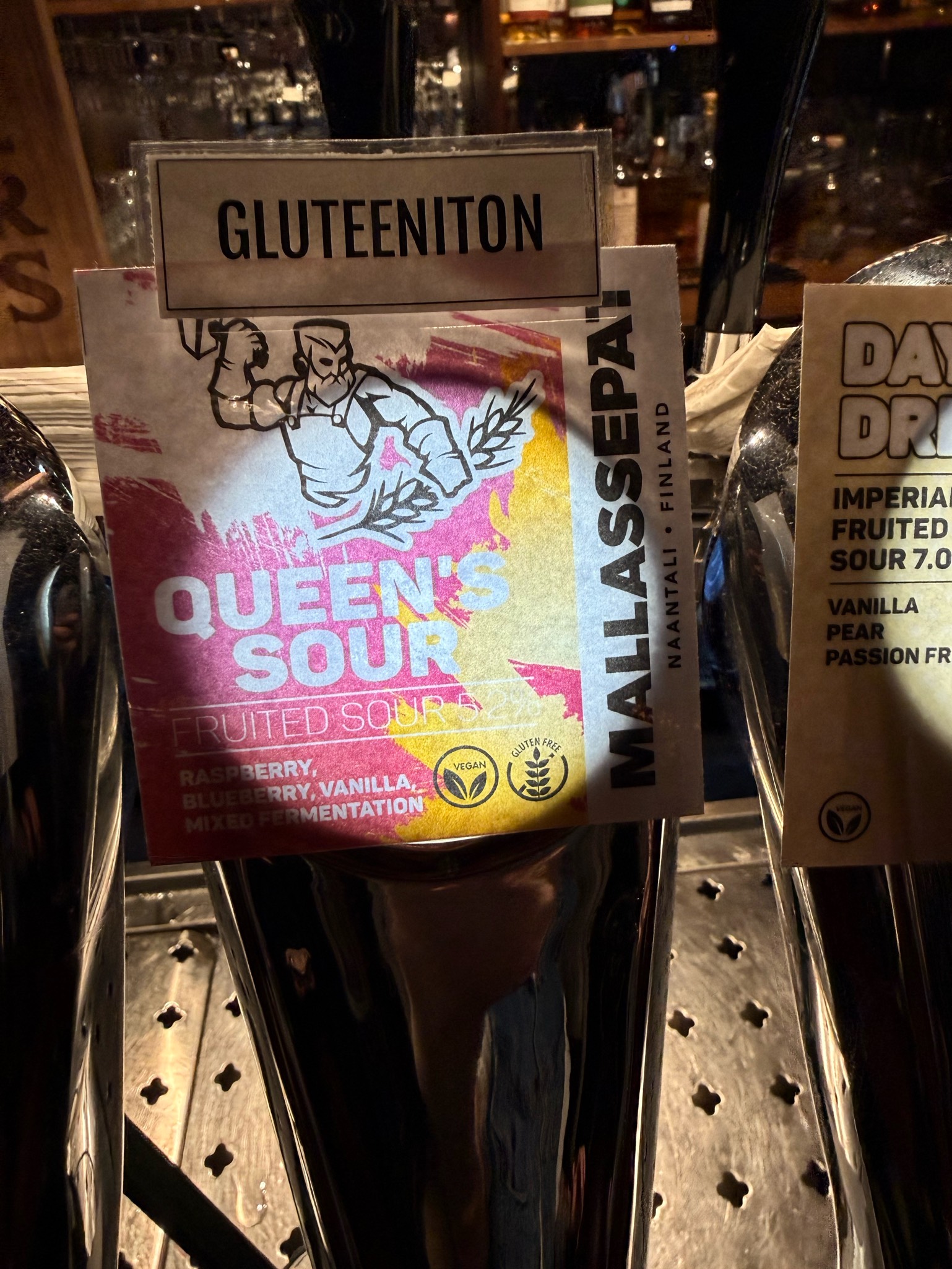 Queen's Sour, Finland