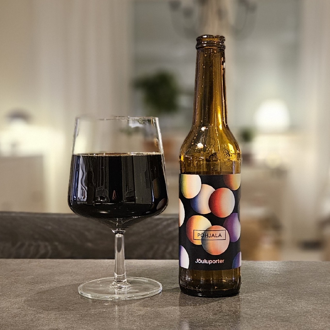 Jõuluporter, Estonia