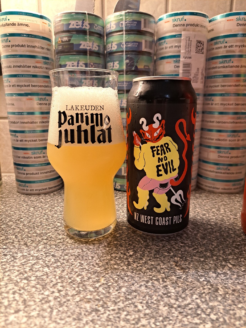 Ultraposessoitu, Finland