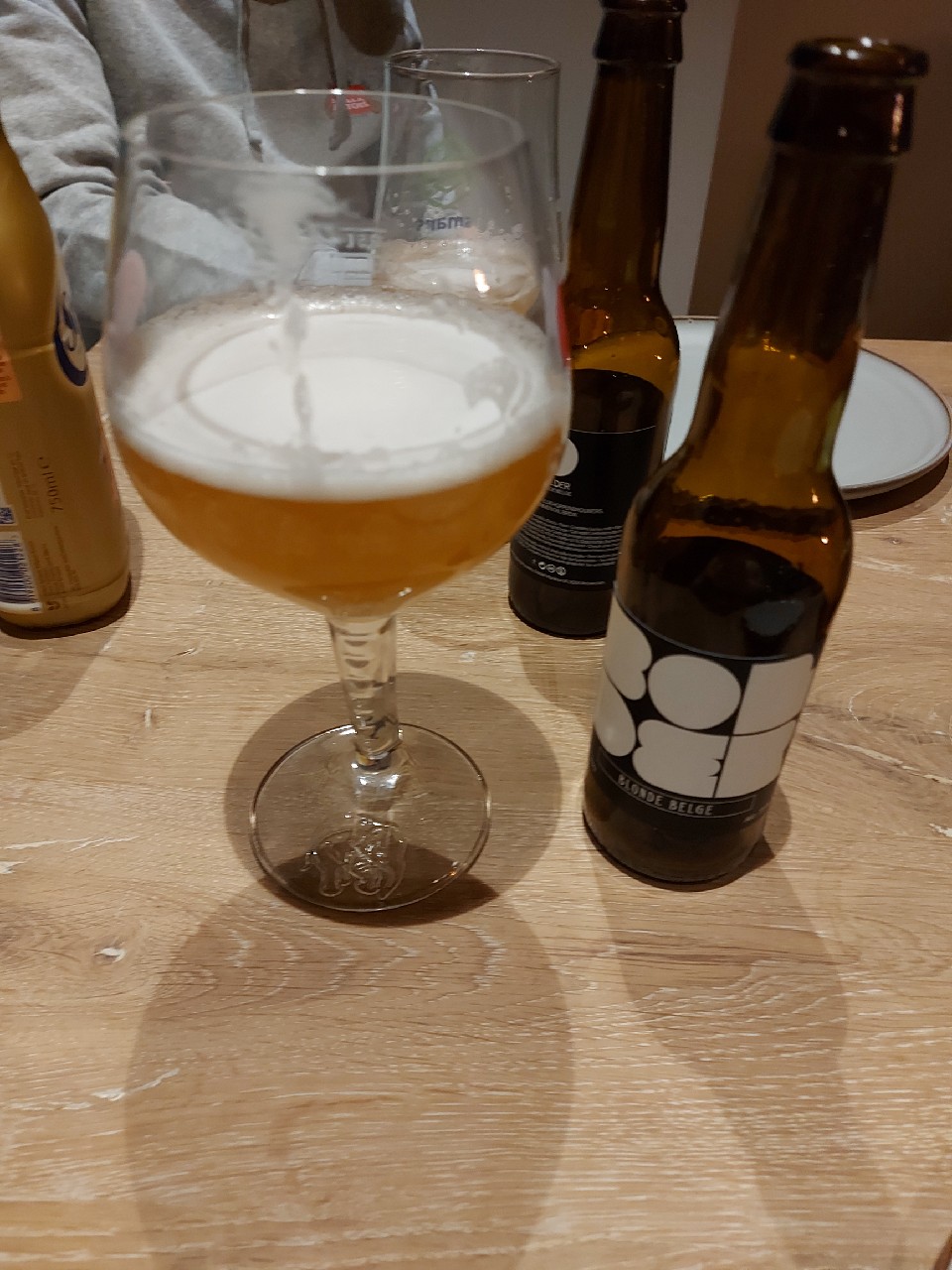 Bolder Blonde Belge, Felix Hoppenbrouwers