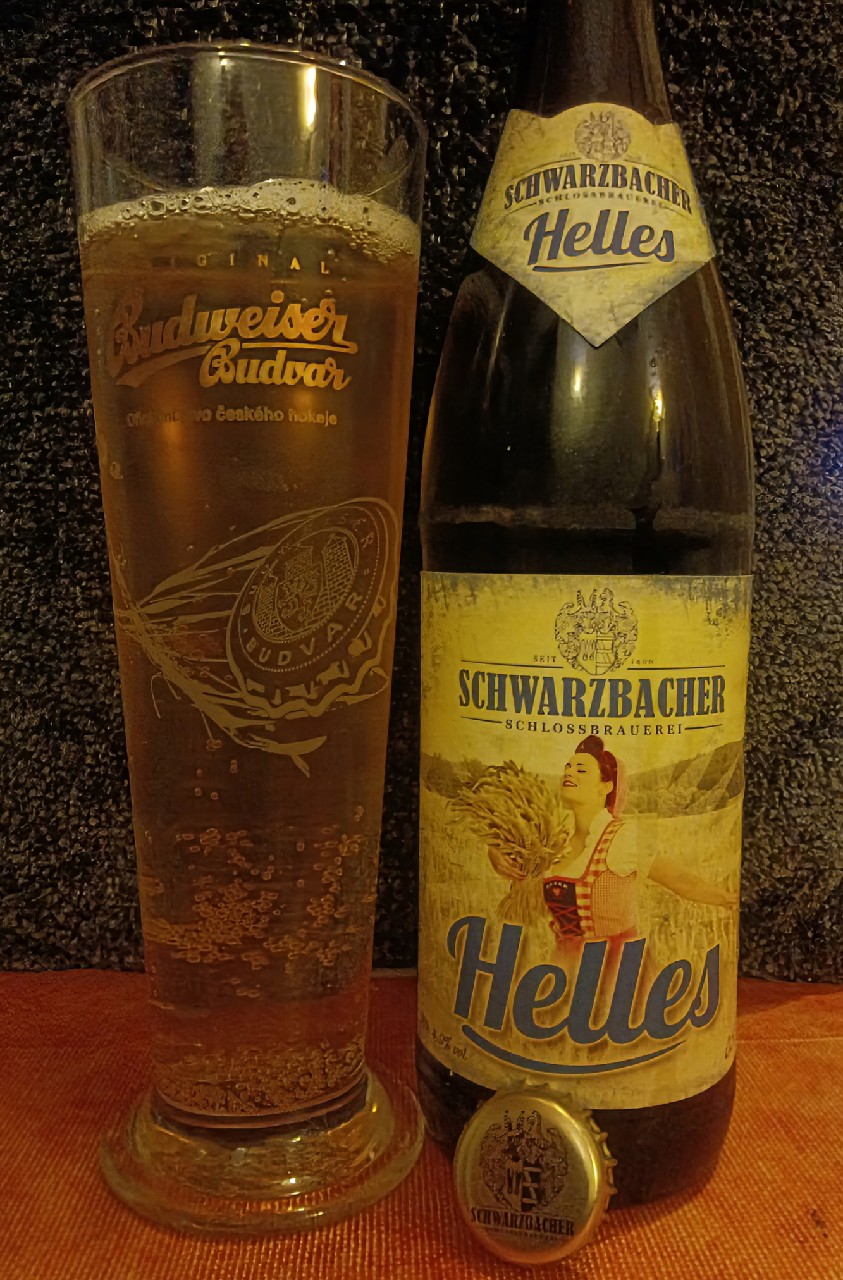 Schwarzbacher Helles, Schloßbrauerei Schwarzbach