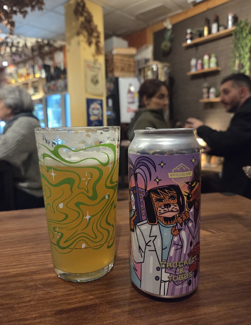 Crockett & Tubbs, Spain