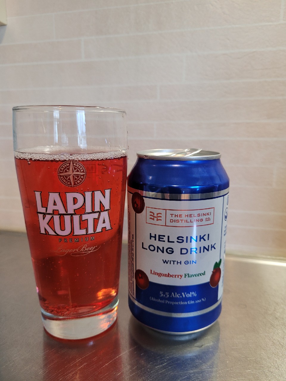 Helsinki Long Drink: Lingonberry, Finland