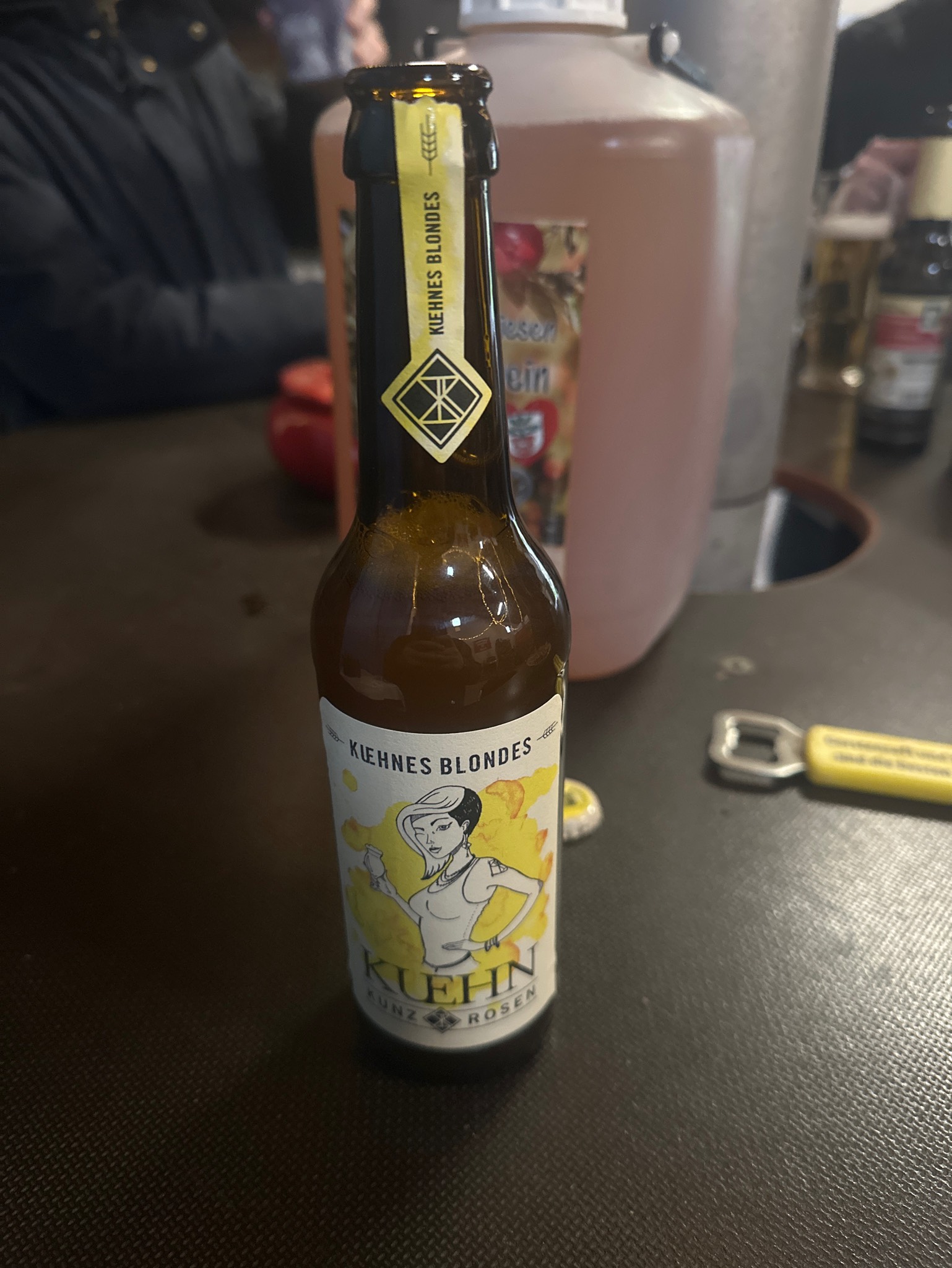 Kuehnes Blondes, Germany