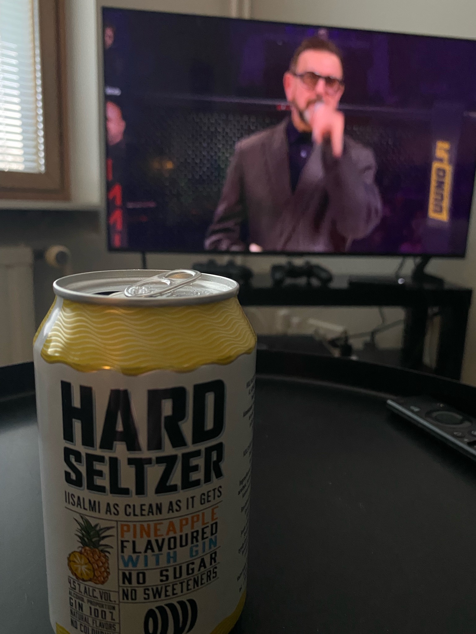 Hard Seltzer Gin & Pineapple, Finland