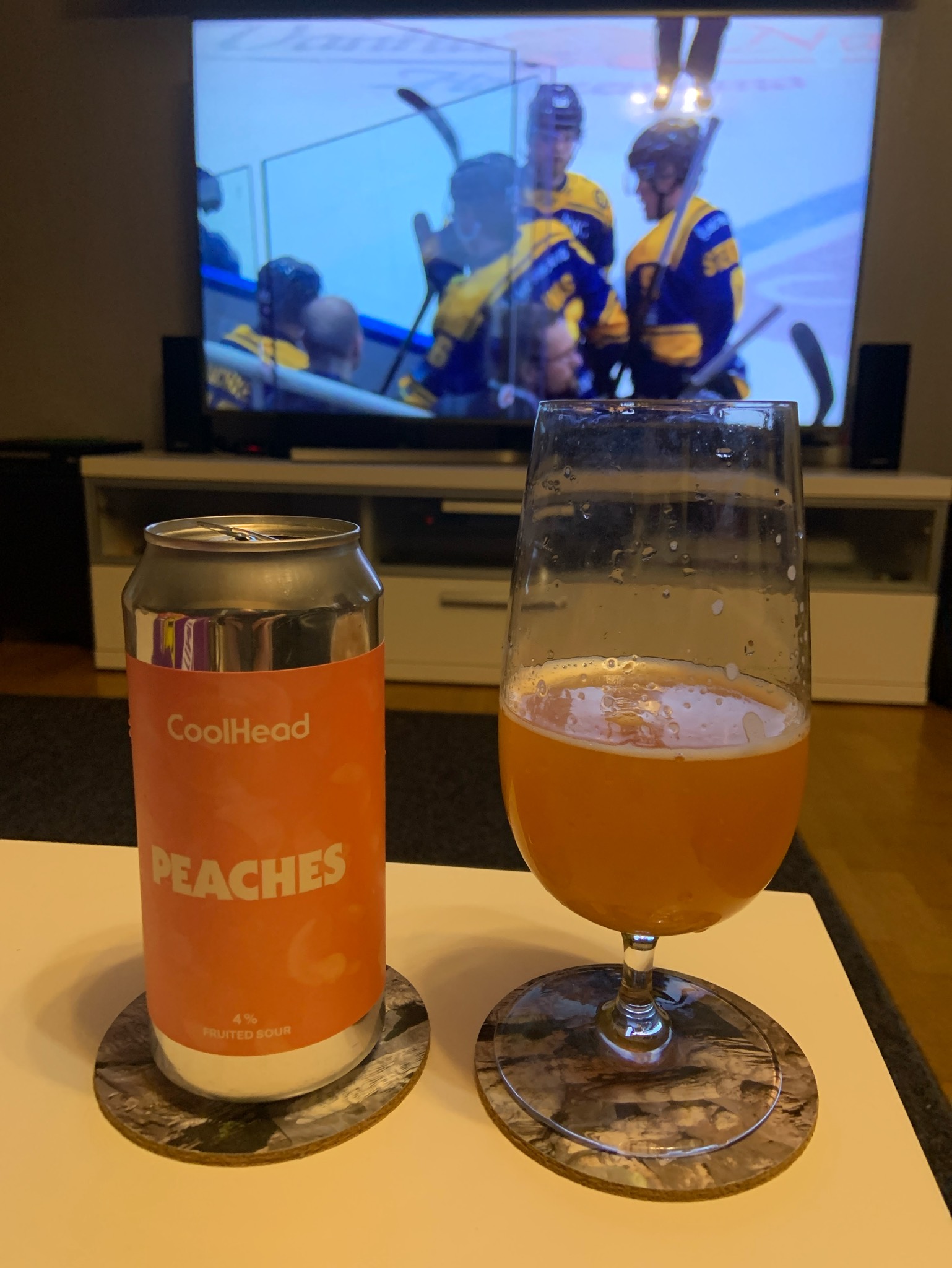 Peaches, Finland