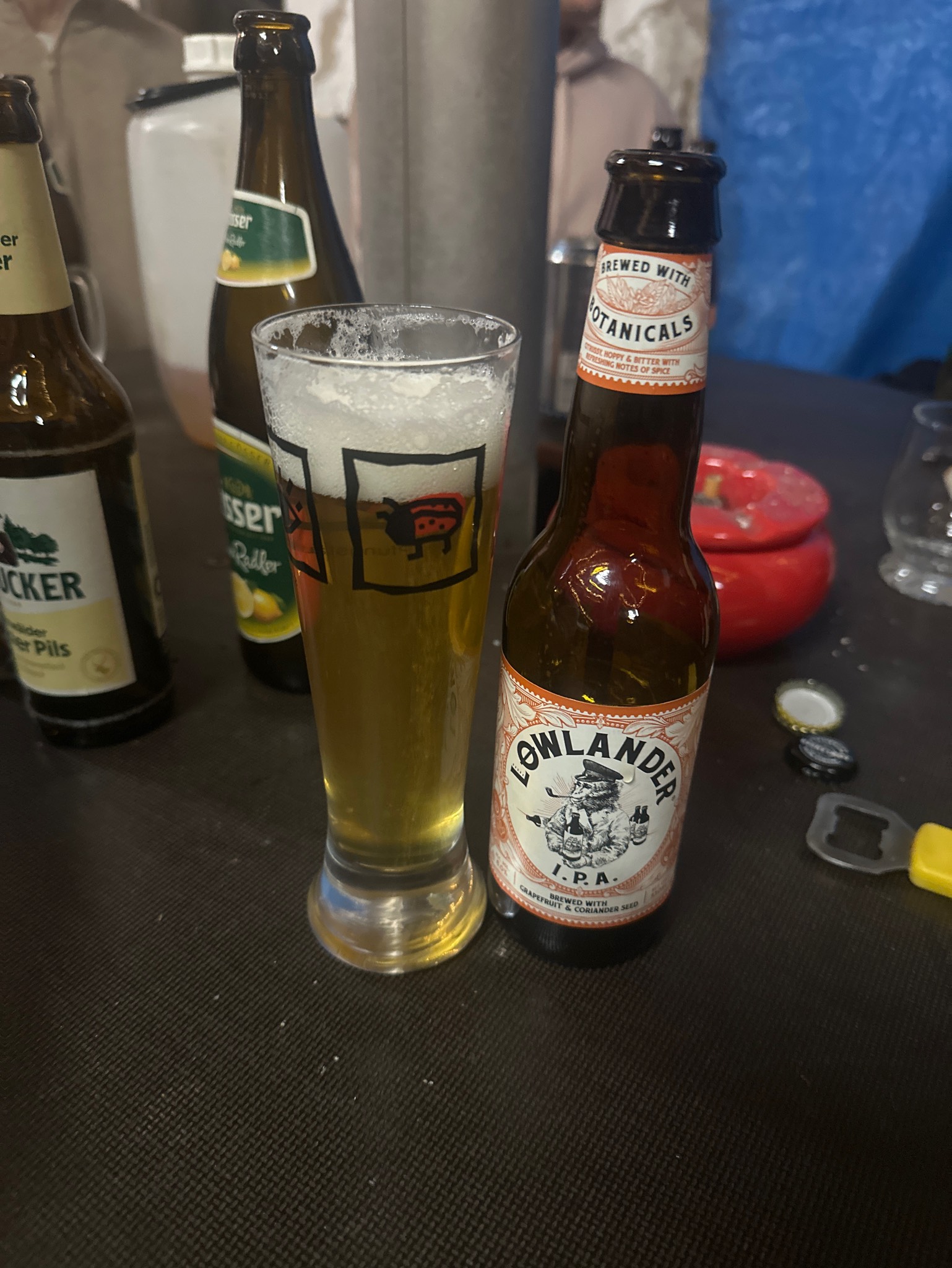 I.P.A., Lowlander Botanical Beer