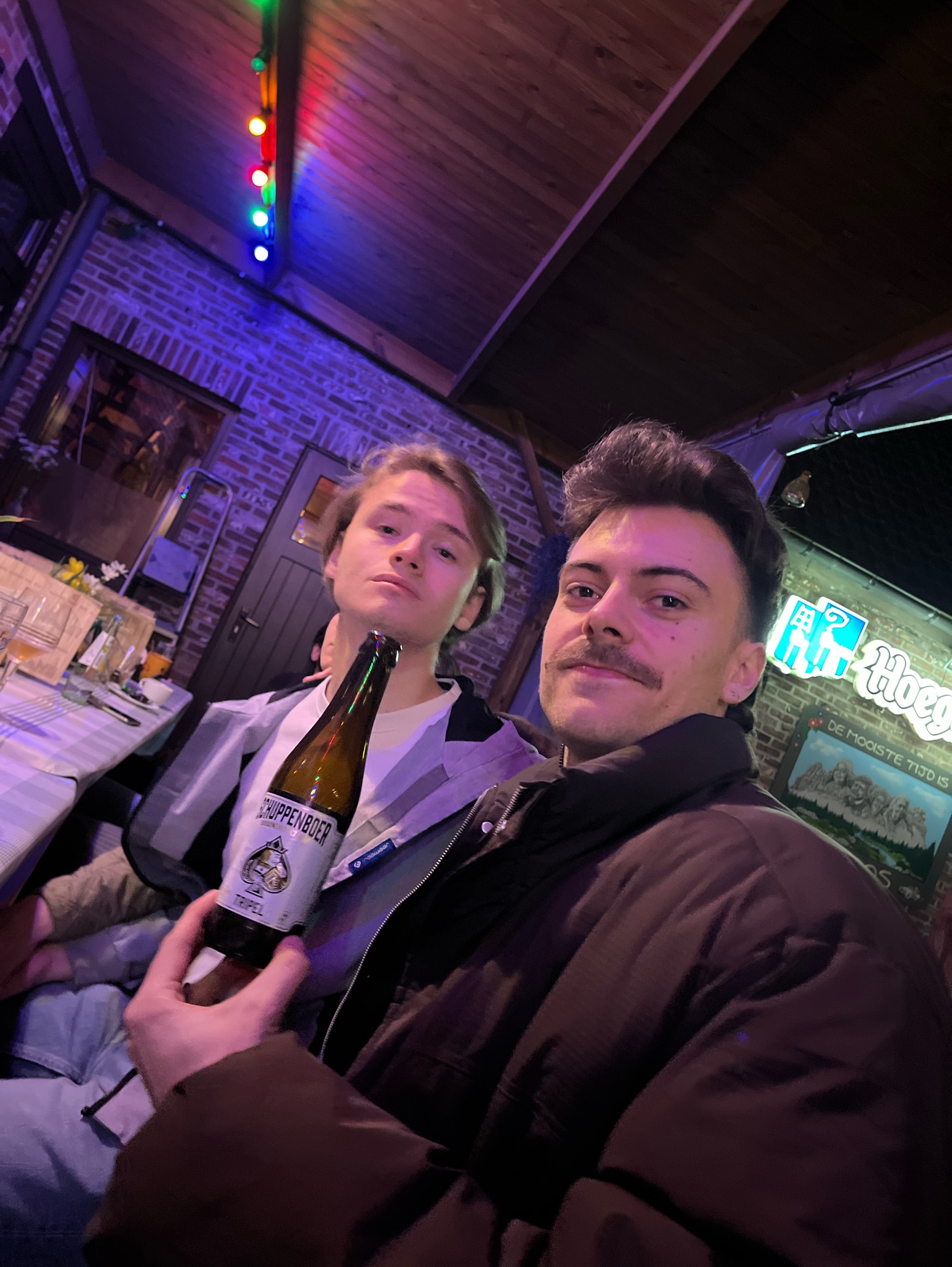 schuppenboer tripel, Brouwerij Het Nest