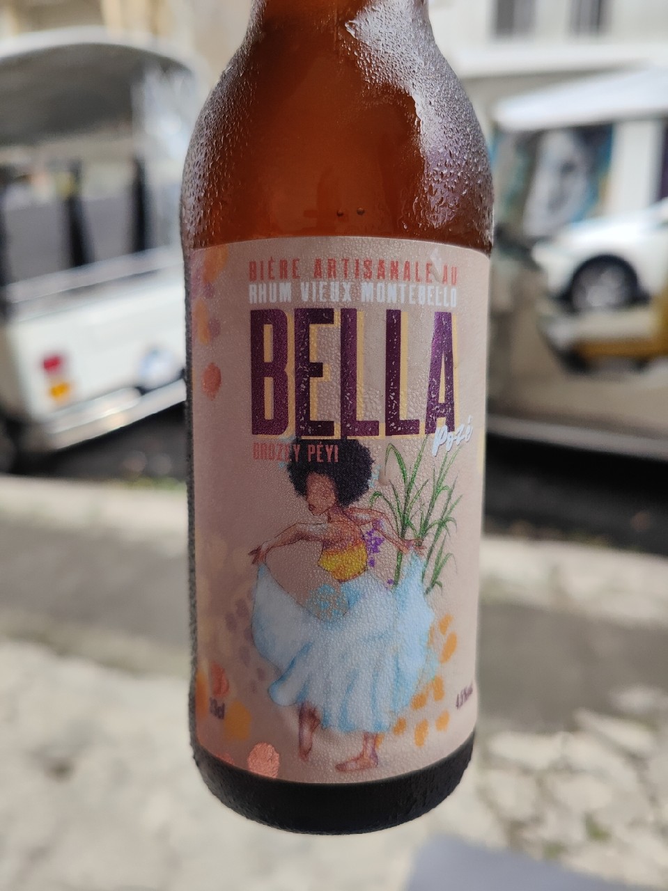 Bella Pozé, Sazilé