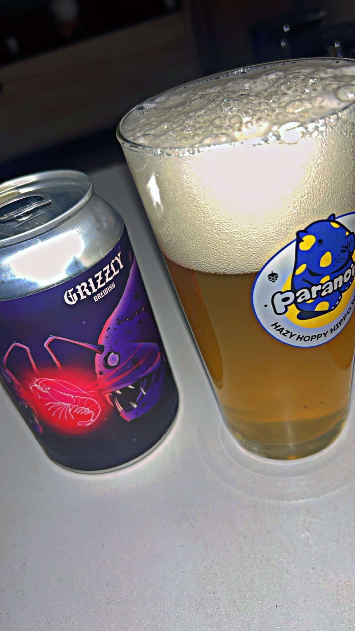 Monstres Marins, Brasserie Grizzly