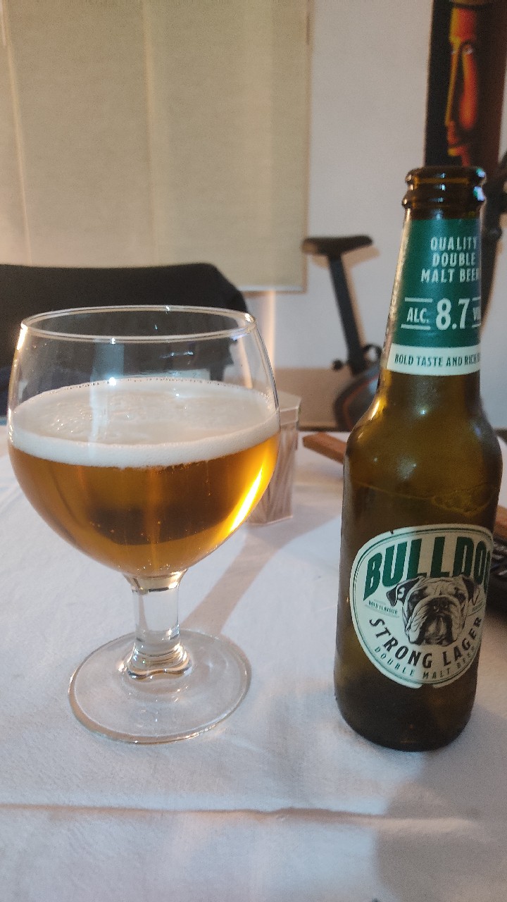 Bulldog Strong Lager, John Smith's Brewery (Heineken)