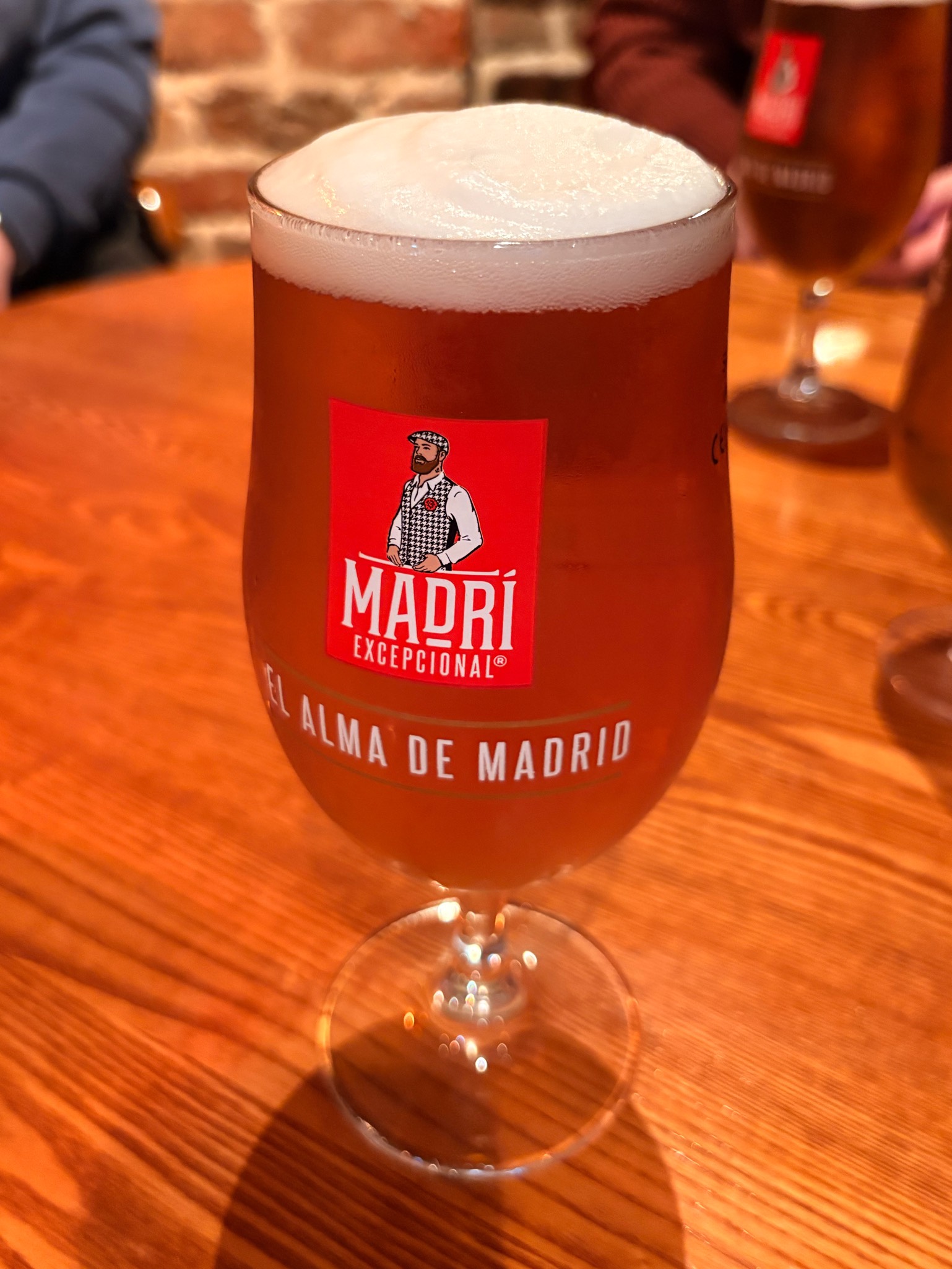 Madrí Excepcional, Spain