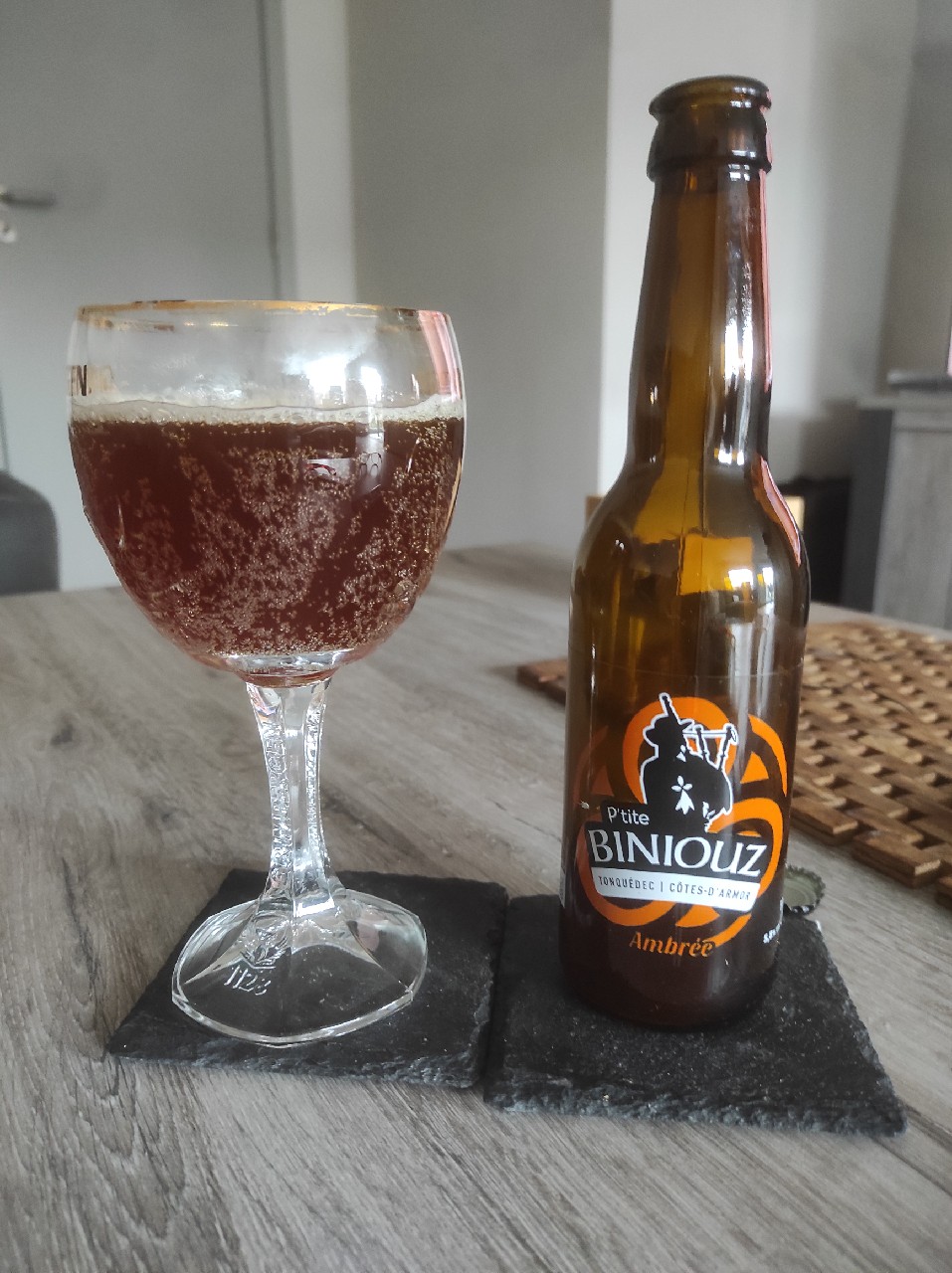 P'tite Biniouz Ambrée, Brasserie Régionale De L'Ouest (Ex L'Hirondelle - Ménez Bré)