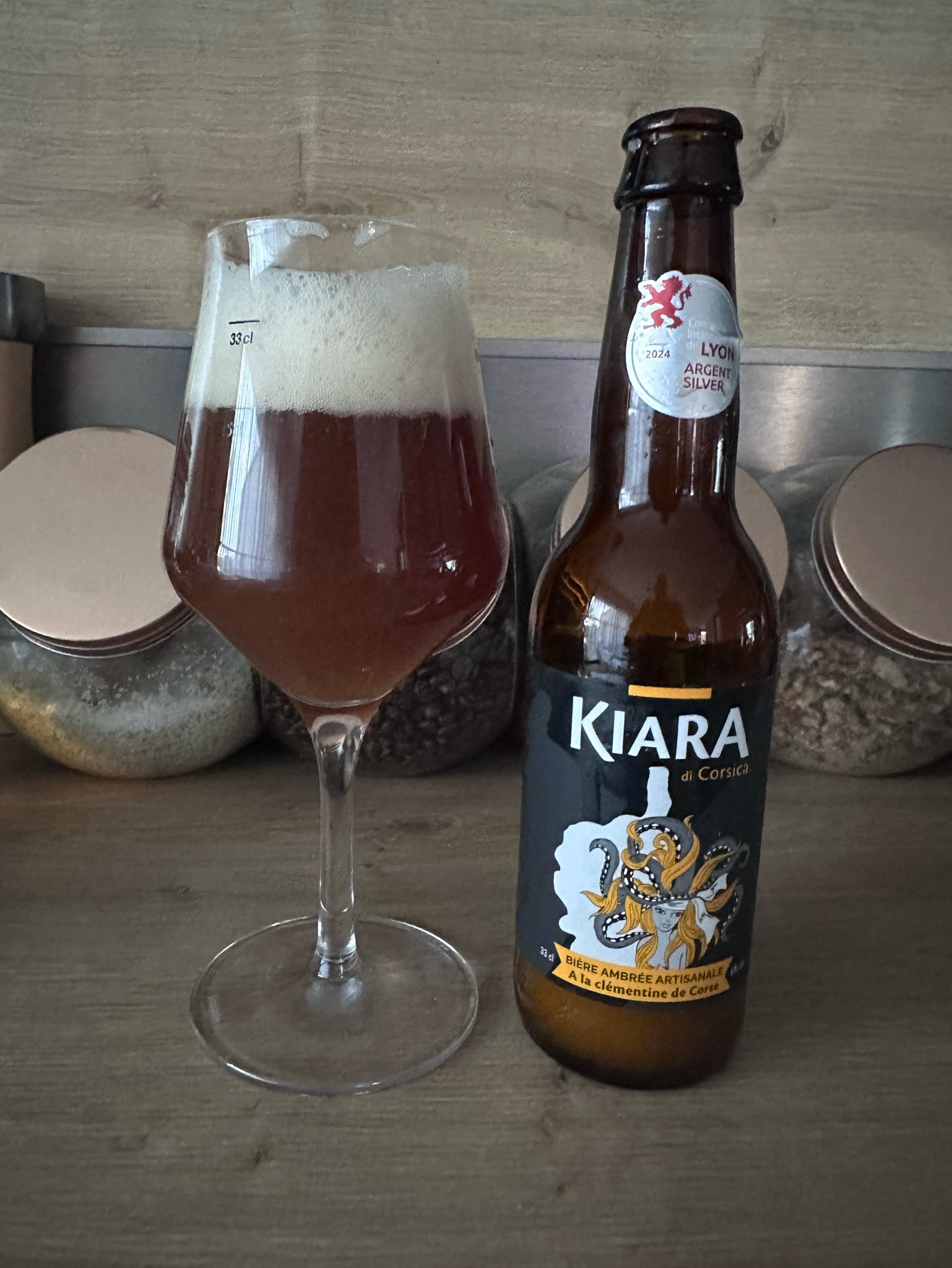 Kiara Ambrée, La Petite Brasserie De Corse (Kiara)