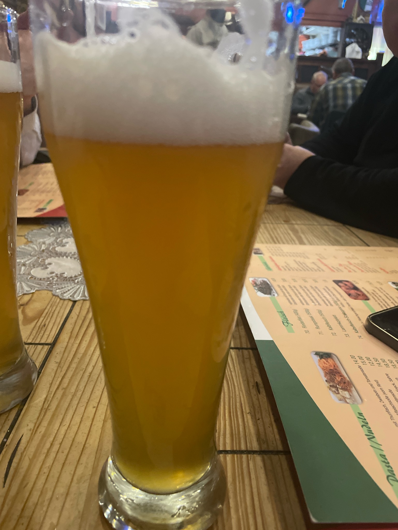 Erdinger Weißbier / Hefe-Weizen, Germany
