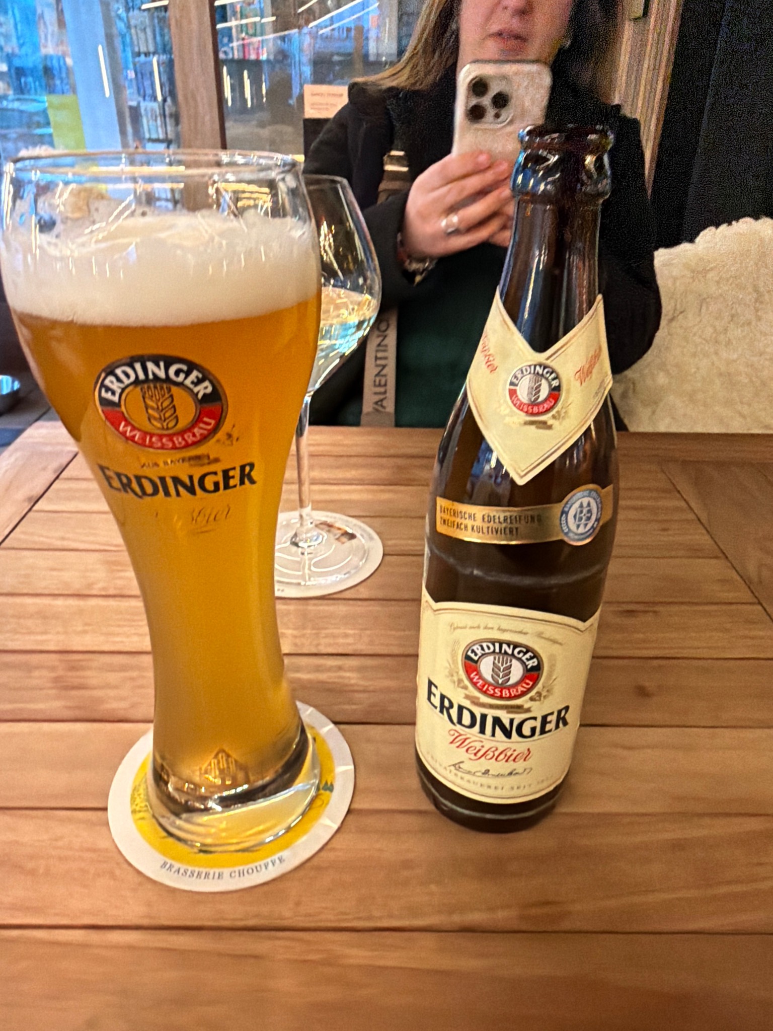 Erdinger Weißbier / Hefe-Weizen, Germany