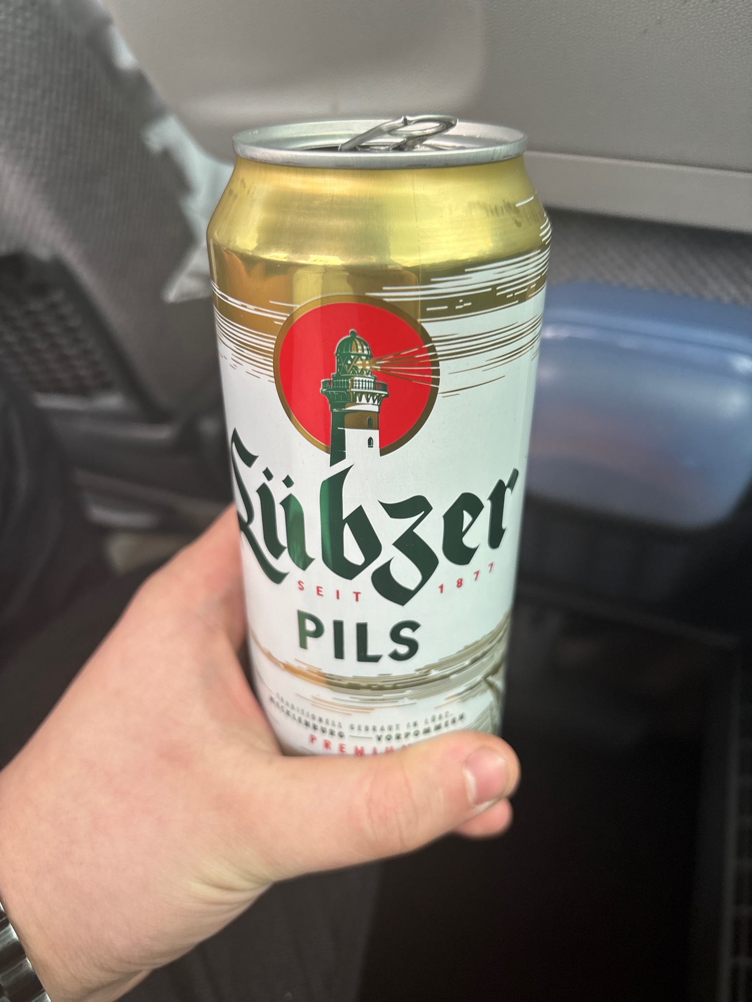 Lübzer Pils, Mecklenburgische Brauerei Lübz (Carlsberg)