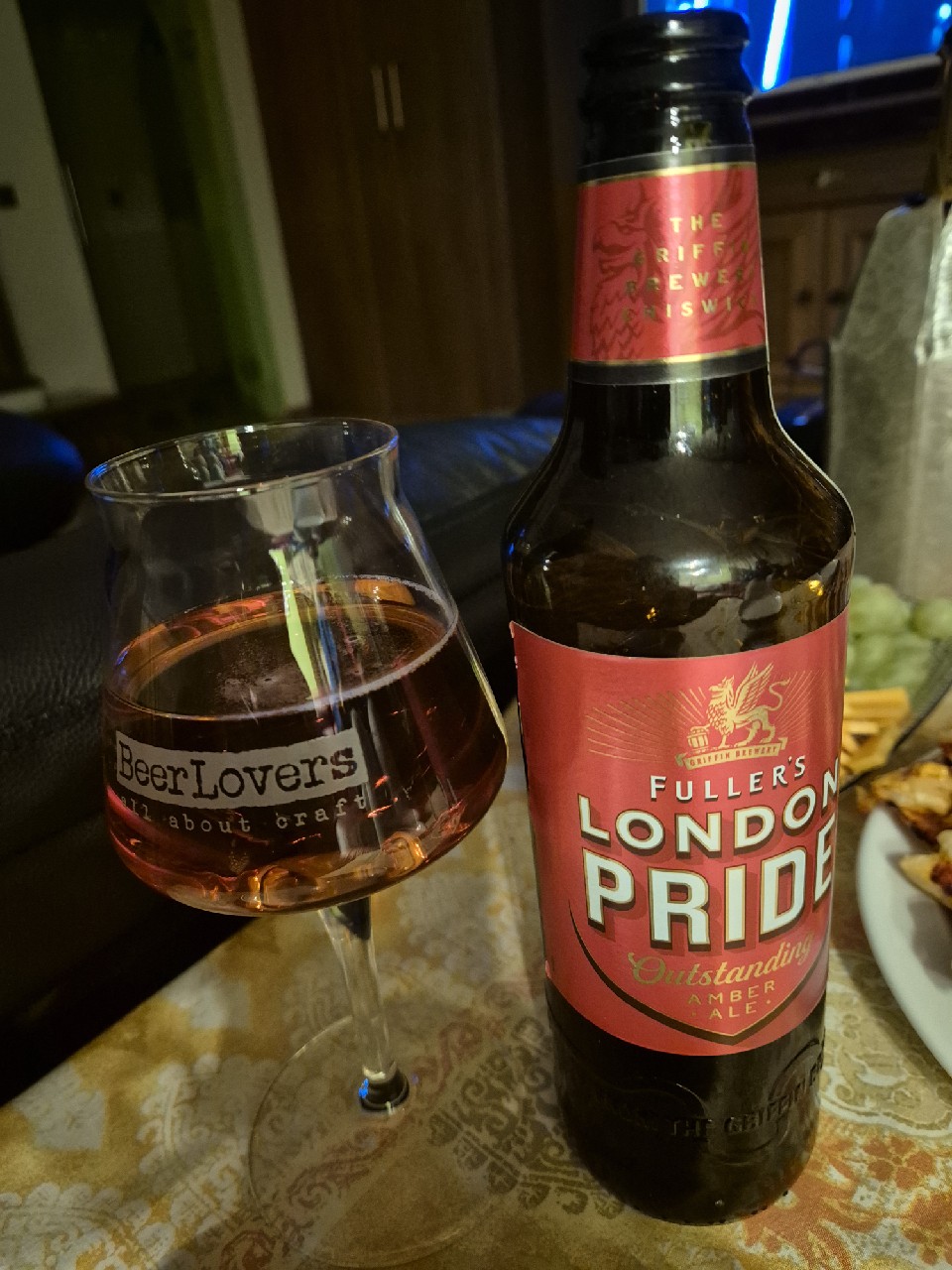 London Pride, Fuller's Griffin Brewery (Asahi Breweries)