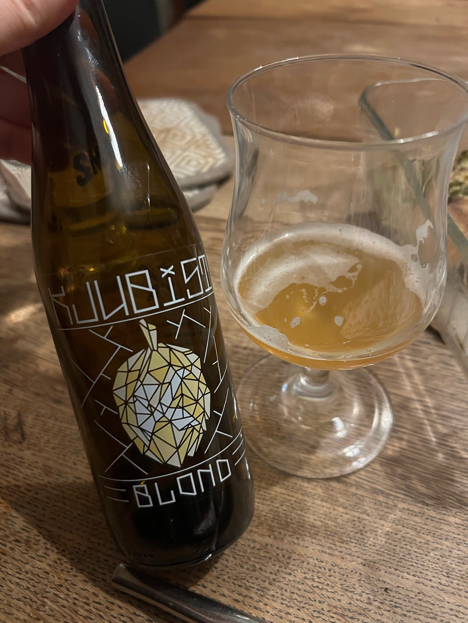Kjubist Blond, Luxembourg