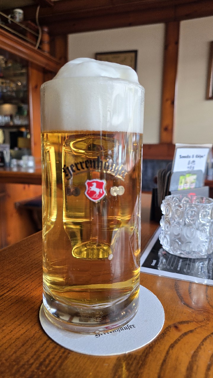 Herrenhäuser Premium Pilsener, Privatbrauerei Herrenhausen GmbH