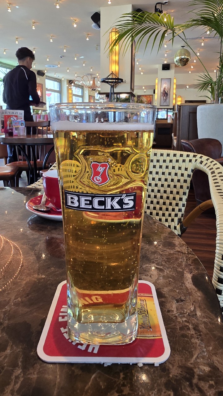 Beck's, Brauerei Beck & Co. / Becks (A-B InBev)