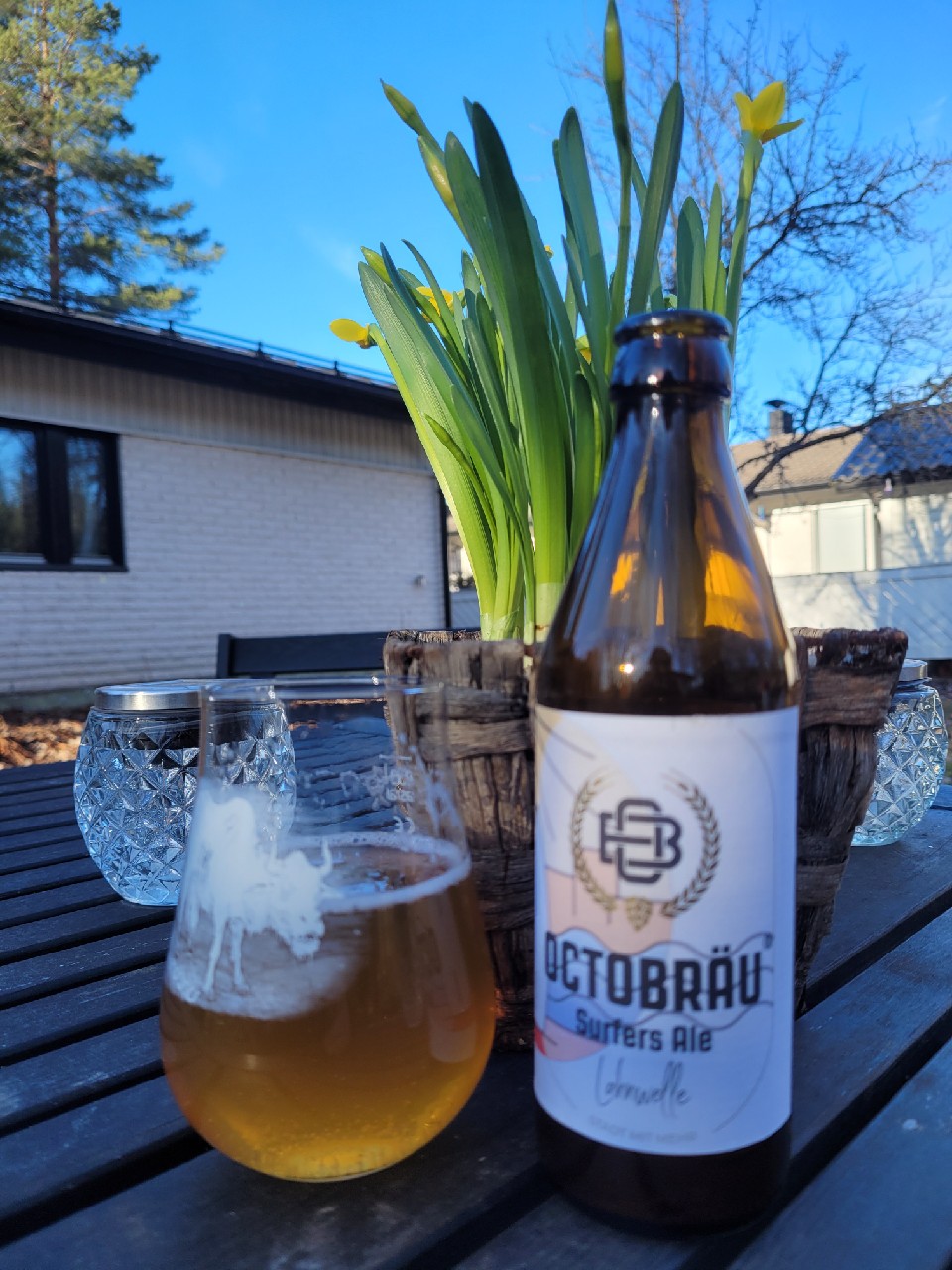 Surfers Ale, Octobräu