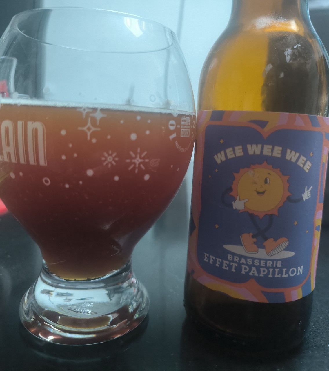 Wee Wee Wee, Brasserie Effet Papillon