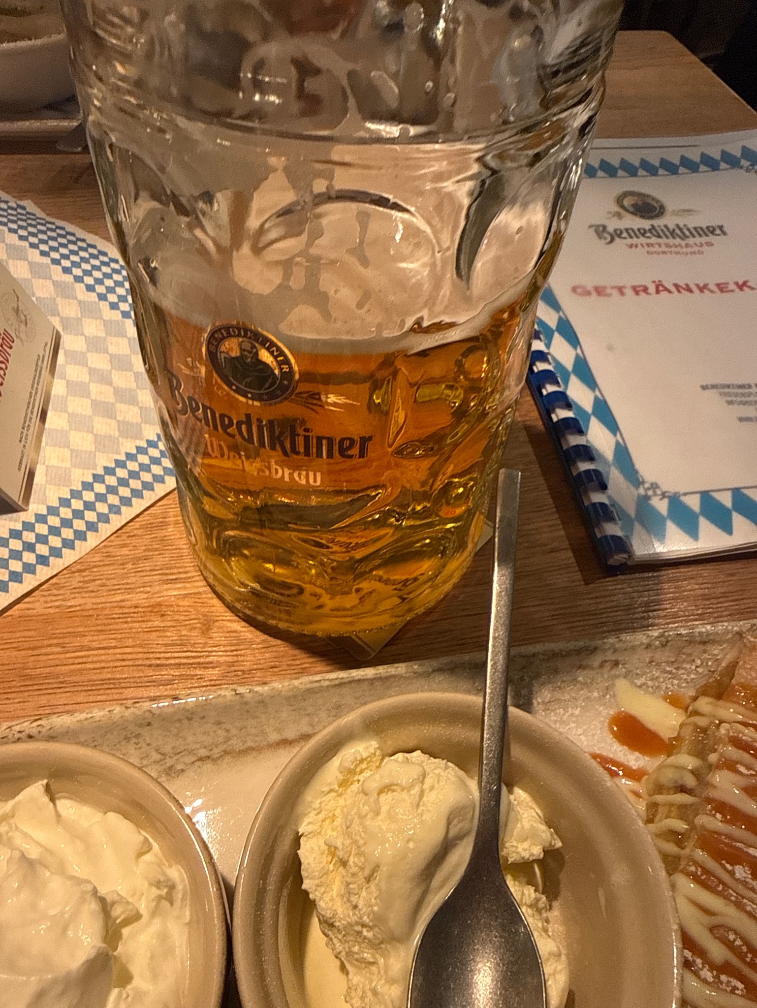 Benediktiner Original / Benediktiner Hell, Benediktiner Weißbräu GmbH