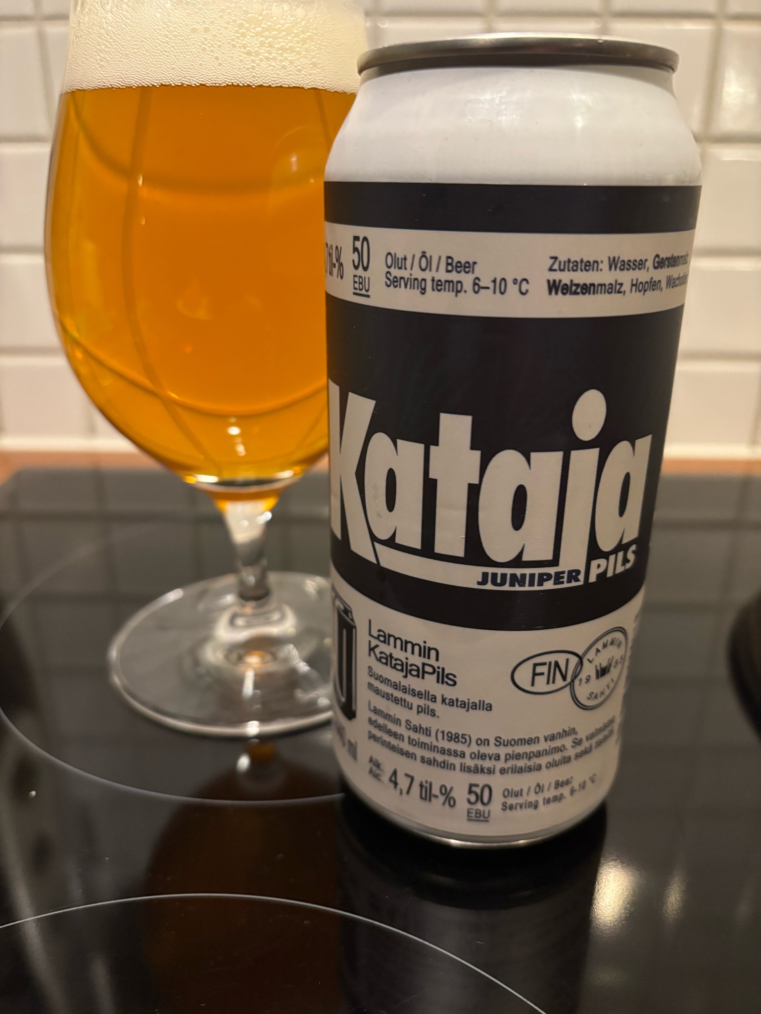 Kataja Pils, Finland