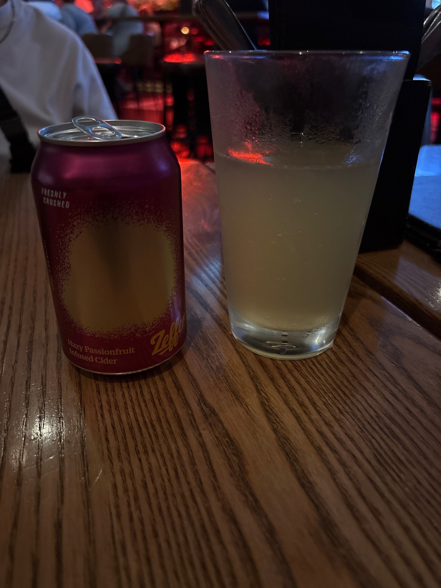 zeffer hazy passionfruit, Zeffer Brewing Company