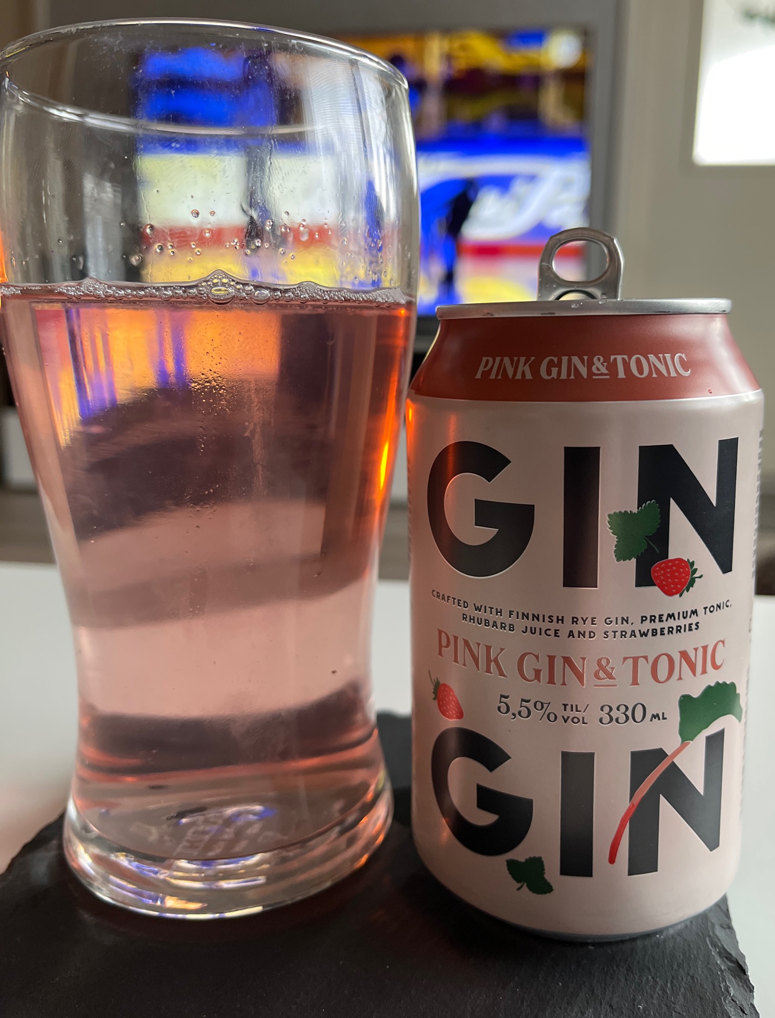 Pink Gin & Tonic, Kyrö Distillery