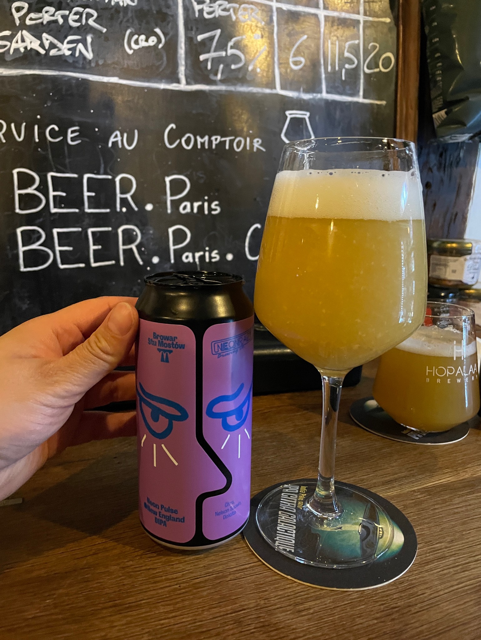 Neon pulse, Browar Stu Mostów