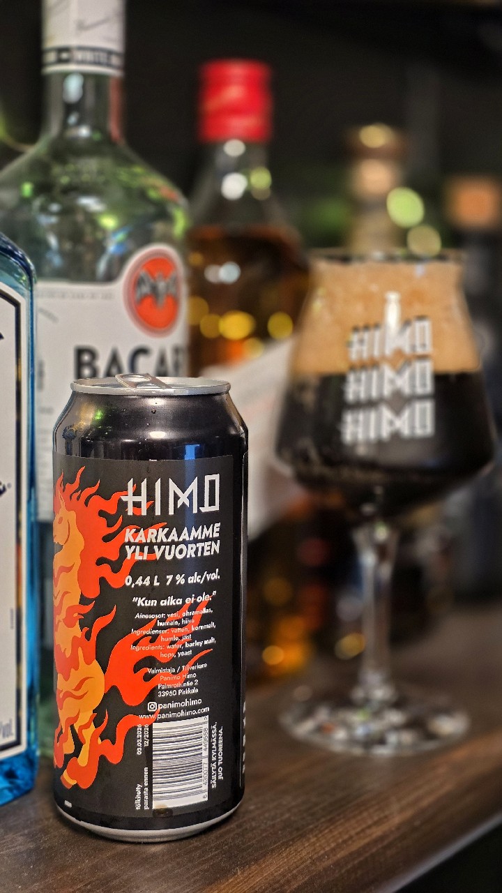 Karkaamme Yli Vuorten, Finland