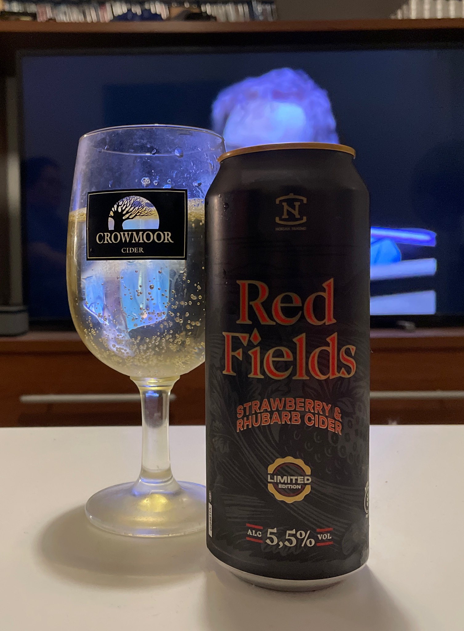 Red Fields Strawberry & Rhubarb Cider, Finland