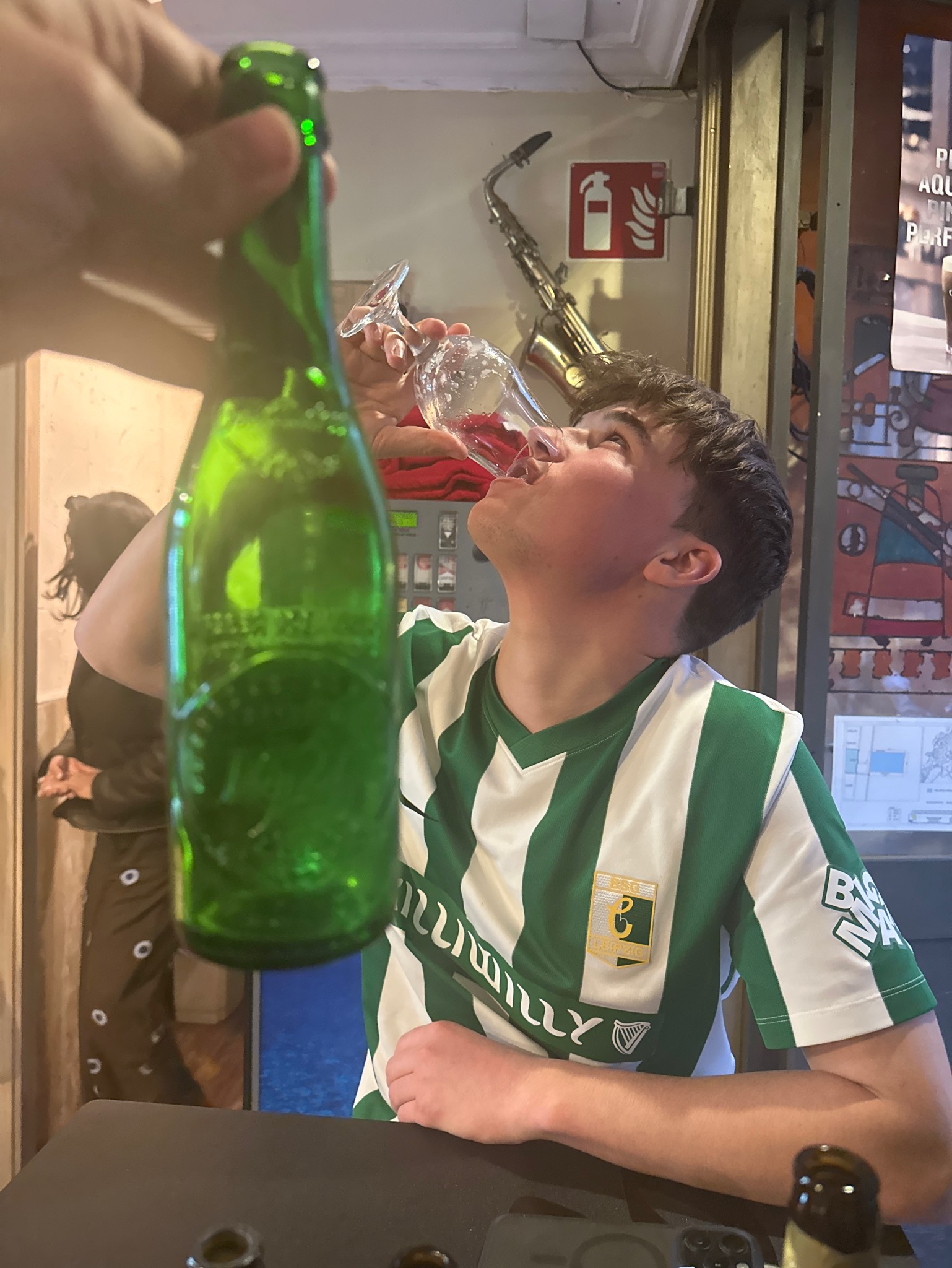 Alhambra Reserva 1925, Alhambra (Grupo Mahou-San Miguel)