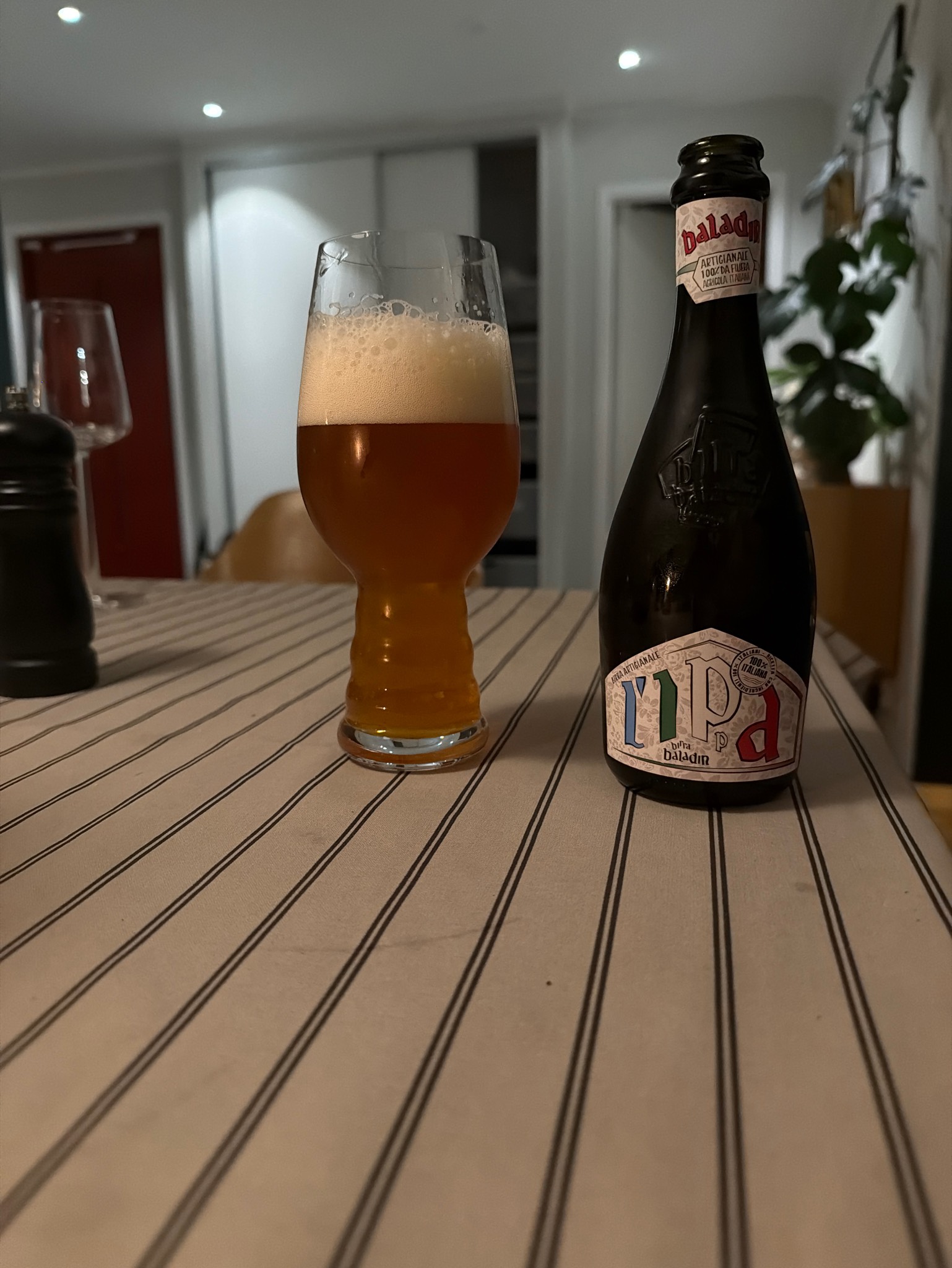 L'IPPA, Italy